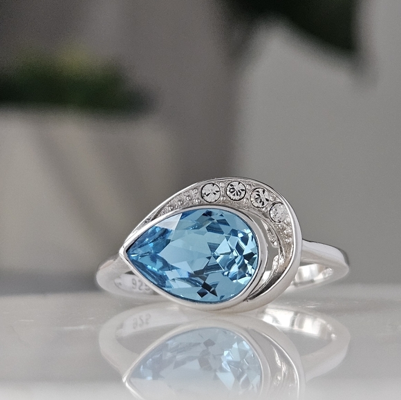 Swarovski crystal light blue ring, 925 Sterling Silver - Picture 4 of 11